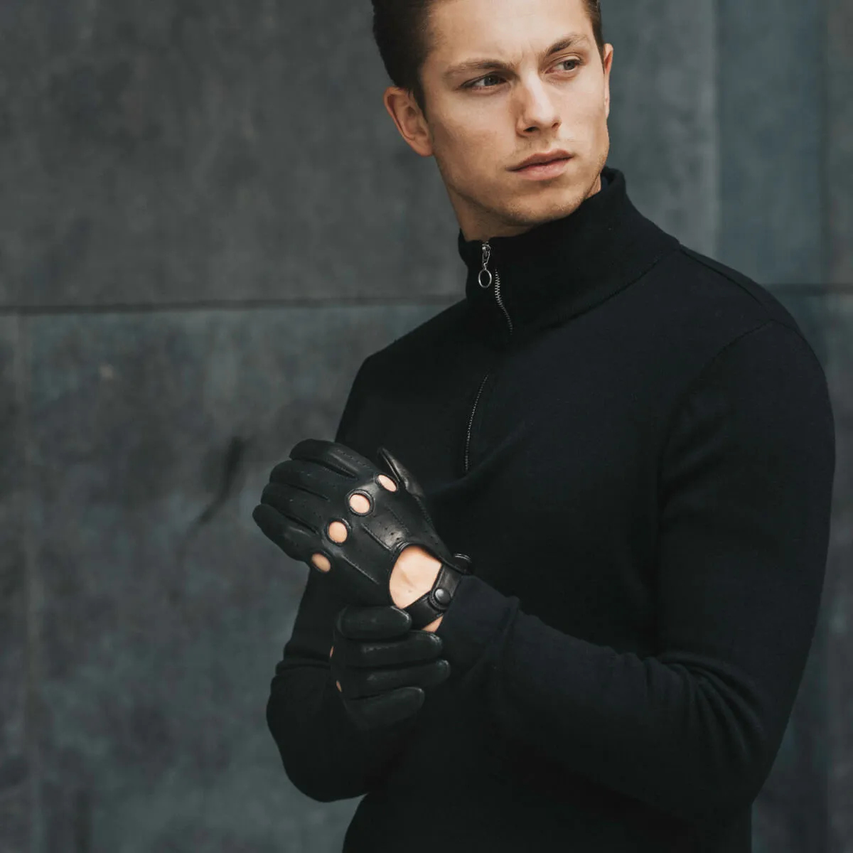 Mario (black) - Italian lambskin leather driving gloves